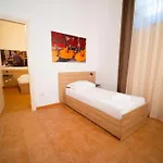 Ballaro' - Budget Hotel *